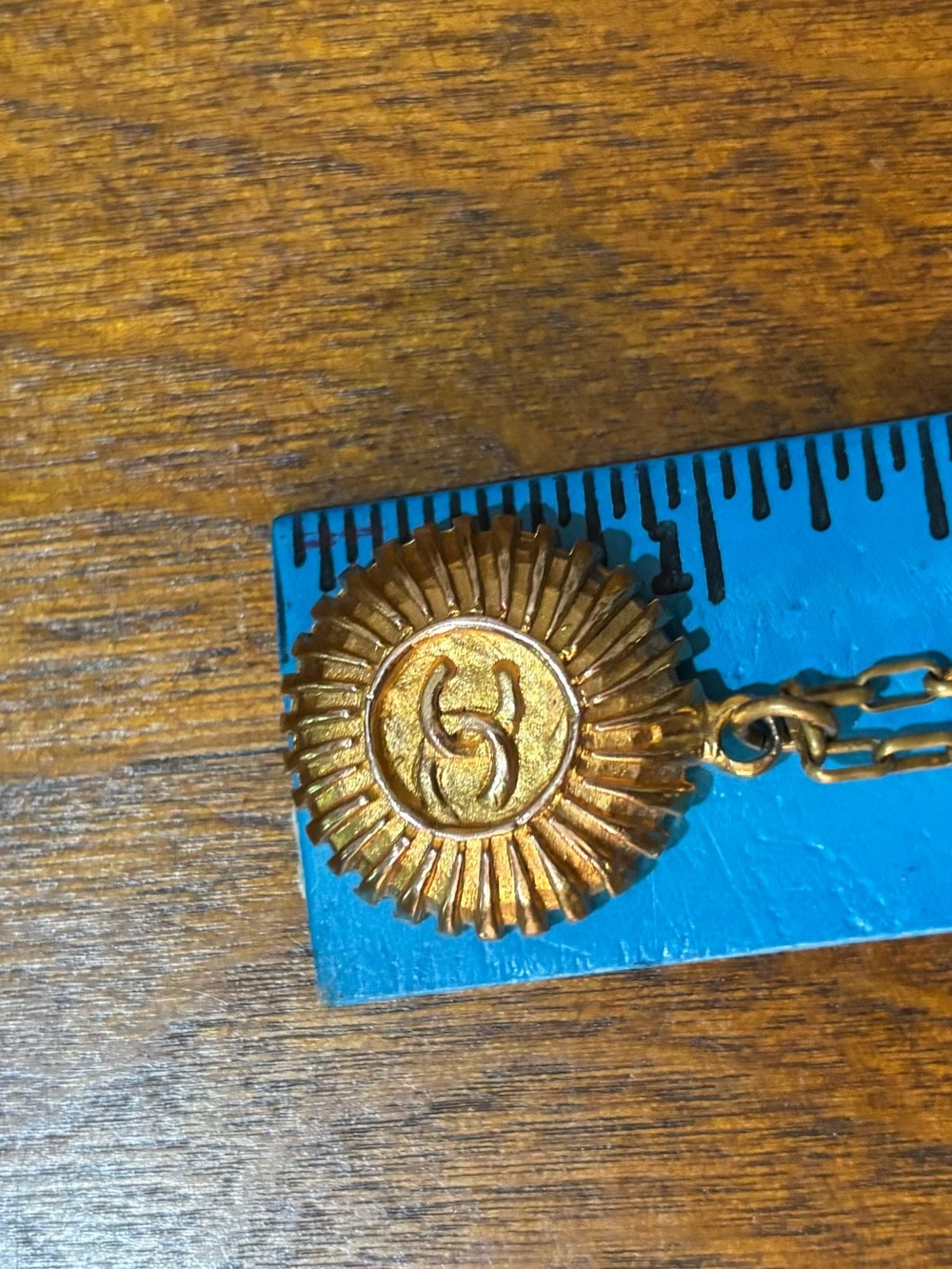 Chanel CC Necklace - 17” vintage gold plated necklace - Picture 14 of 16